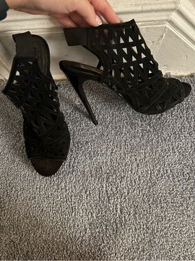 Steve Madden Black Geometric Cutout Stiletto Heels